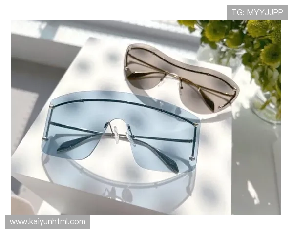 探索开云旗下品牌的经典系列与创新设计,引领高端时尚新风尚 探索开云旗下品牌的经典系列与创新设计,引领高端时尚新风尚